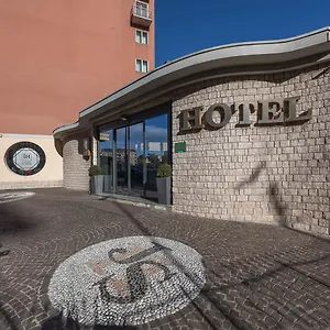 4* Отель Ih Milano St. John
