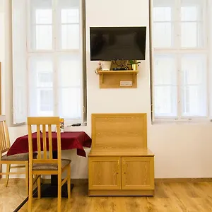 Authentic Akacfa , Budapeszt Węgry