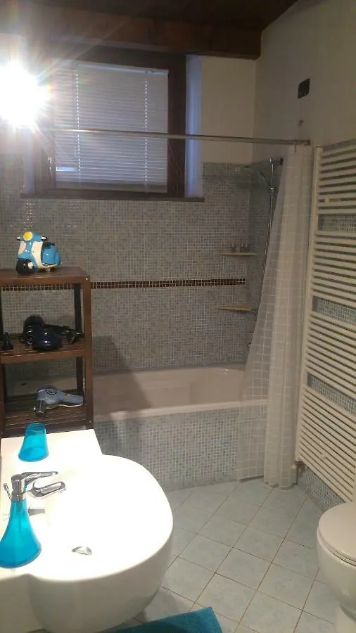 Borghello 2Level Airport Apartment Bergamo